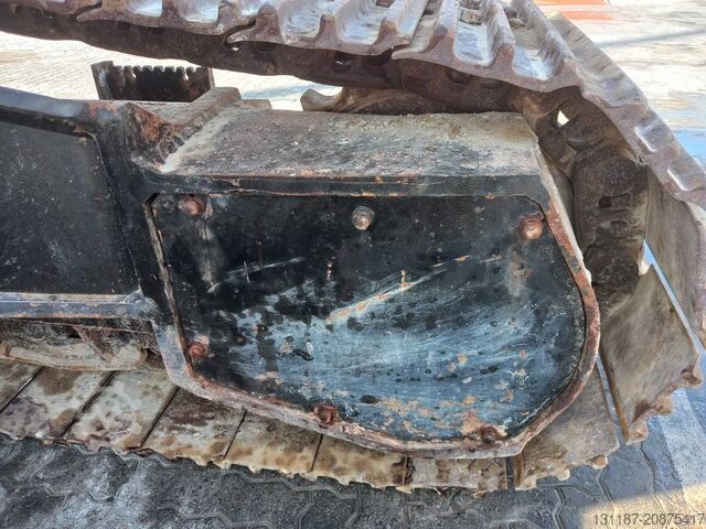 Crawler excavator Hitachi ZX470-5G (Abu Dhabi)