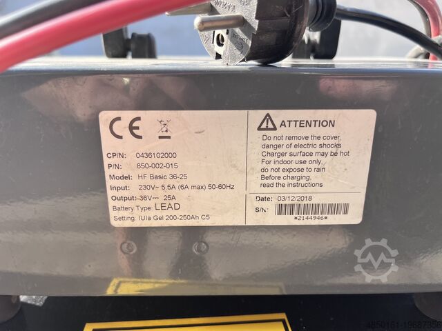 Ride-on srcrubber drier Tennant 7200