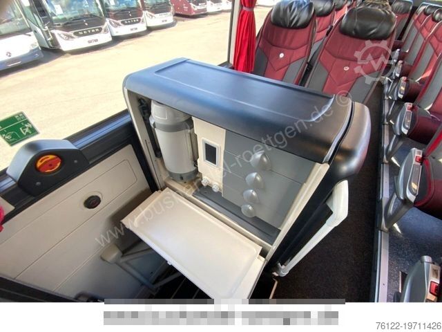 Motor coach MERCEDES-BENZ Tourismo E 16 RHD / Lift / 516 / R08 /  Travego