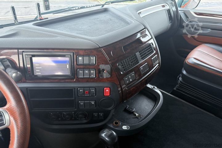 Standard tractor unit DAF XF 510 4x2H Retarder / Swiss-Vehicle