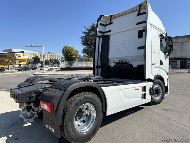 Standardtraktor Iveco Stralis S-Way 500 Intarder ADR New