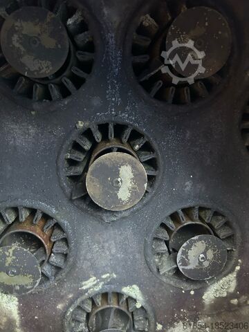 Low-temperature boiler Viessmann Vitoplex 300 with 500 kW output Niedertemperaturkessel Viessmann Vitoplex 300 mit 500kw Leistung Niedertemperaturkessel Viessmann Vitoplex 300 mit 500kw Leistung