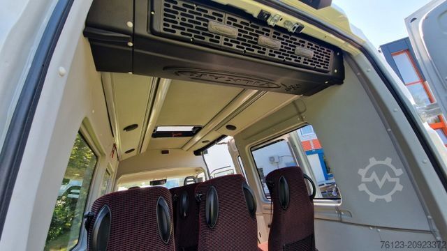 Minibus IVECO Daily C35 M1 9 Sitzer sauberes Fahrzeug