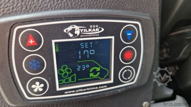 Minibus IVECO Daily C35 M1 9 Sitzer sauberes Fahrzeug