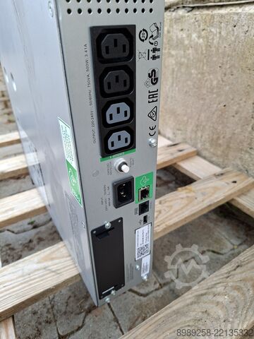 Smart-UPS APC SMT750RMI2UC