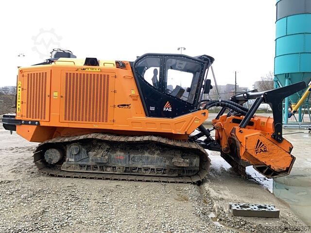 Forestry Mower FAE PT475 Forestry Mower / Tracked Carrier with Mulcher