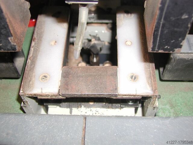 Hinge drilling machine Hess mit vielen einstellbaren Anschlägen