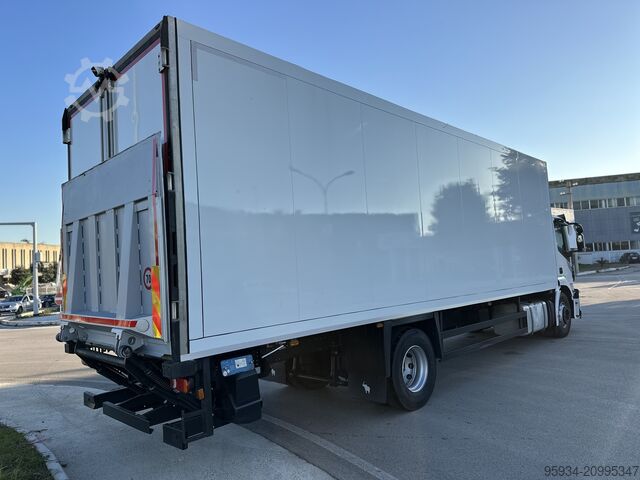 Refrigerated truck Iveco Stralis 310