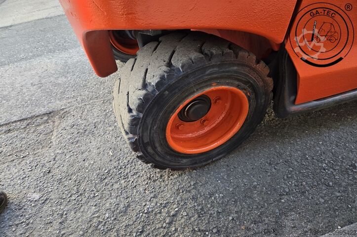 Electric 4-wheeler Linde E35HL