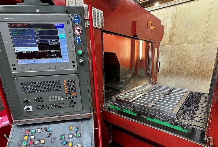 Universal-Bearbeitungszentrum FPT Industrie DINO DV28T2208