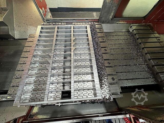 Universal-Bearbeitungszentrum FPT Industrie DINO DV28T2208