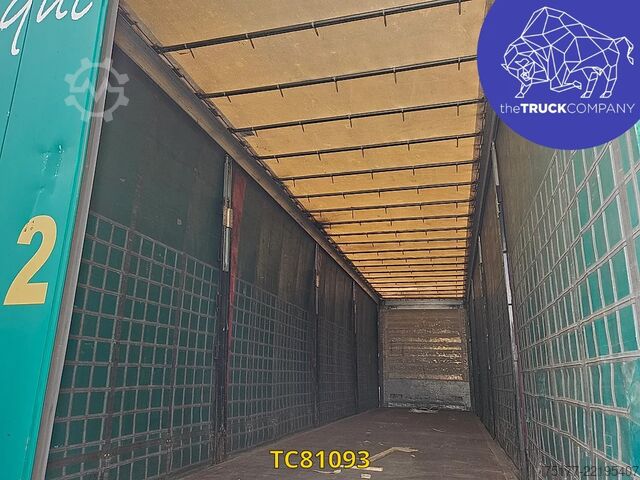 Sliding tarpaulins Schmitz Cargobull 