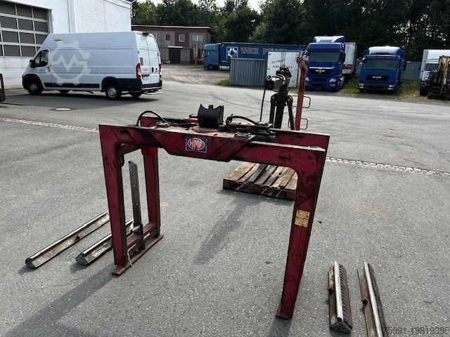 Truck-mounted crane van  verschiedene Ladekran Anbauteile