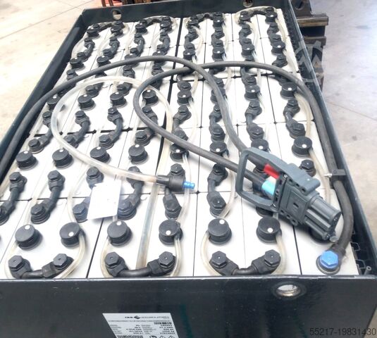 4-wheel forklift Linde E25H - 01/600