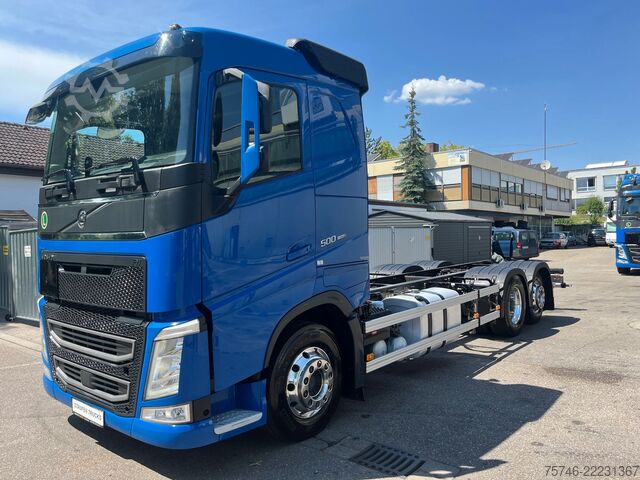 Chassis with cab Volvo FH 500 6x2 Chassis  ADR, Hydraulik, Retarder, L...