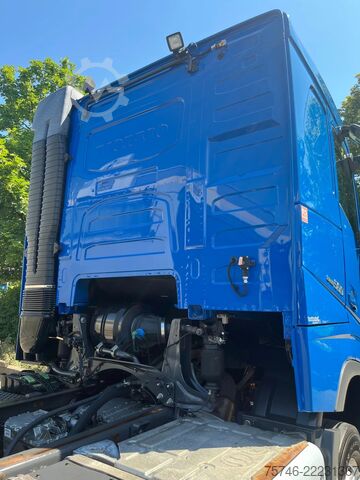 Chassis with cab Volvo FH 500 6x2 Chassis  ADR, Hydraulik, Retarder, L...
