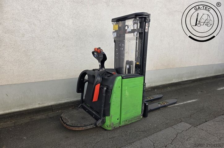Hochhubwagen Linde L14AP