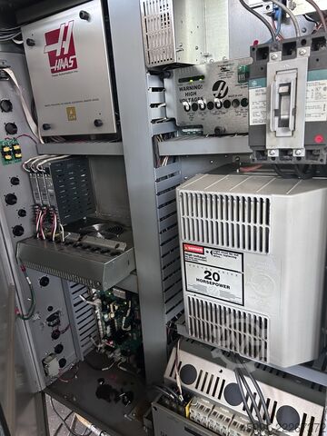 Vertikales Bearbeitungszentrum HAAS Mini Mill vertical machining center