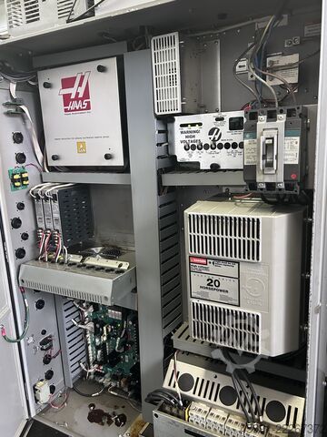 Vertical machining center HAAS Mini Mill vertical machining center