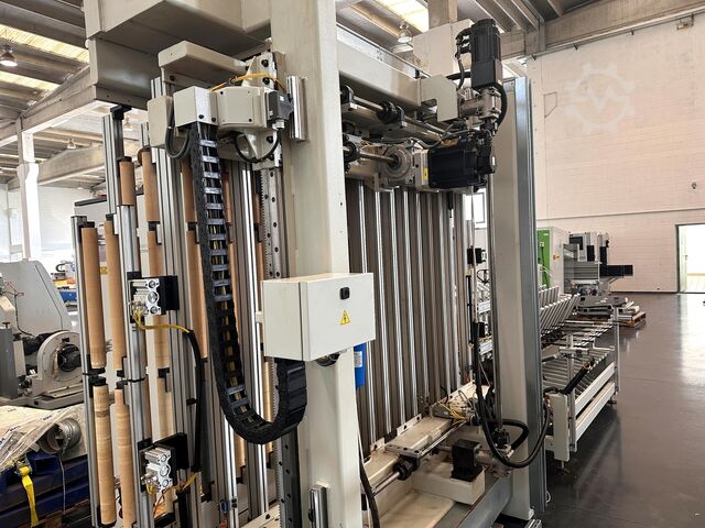 Bearbeitungszentrum mit Durchlauf BREMA VEKTOR 15-13