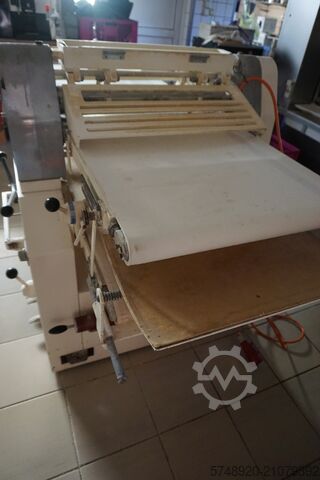 Ausrollmaschine Fritsch Rollfix  Typ 3WK / 630