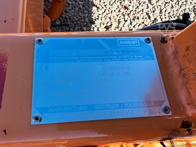 Special purpose truck  mehrere Schneepflüge Schmidt, Küpper Weisser