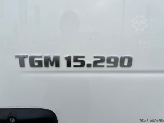 Flatbed truck with tarp MAN TGM 15.290 /BL/Pritsche 7,25m/LBW/AHK/Nur 26 tkm