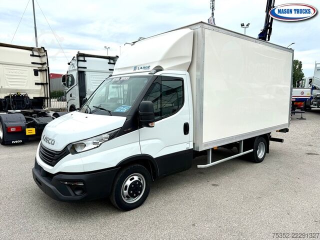 Transporter mit Koffer Iveco Daily 35c160 3.0