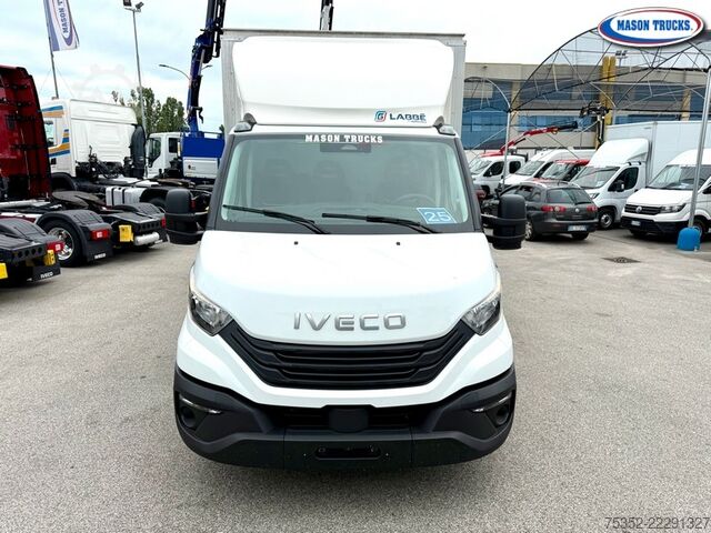 Transporter mit Koffer Iveco Daily 35c160 3.0