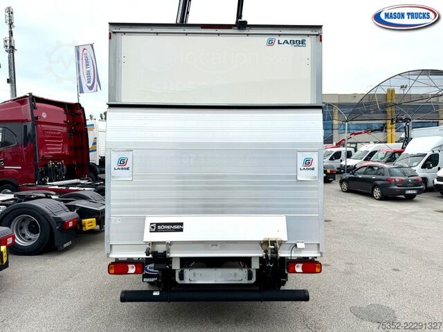Transporter mit Koffer Iveco Daily 35c160 3.0