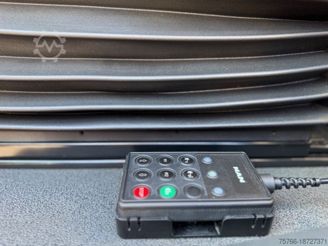 LKW mit Getränkeaufbau MAN TGM 26.340 L / LBW / 2xAHK / LENKACHSE / 22 PAL