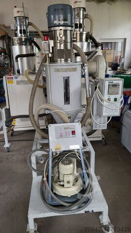Dryer with suction and vacuum pump PLASTEK EQUIPMENT LTD SHD25