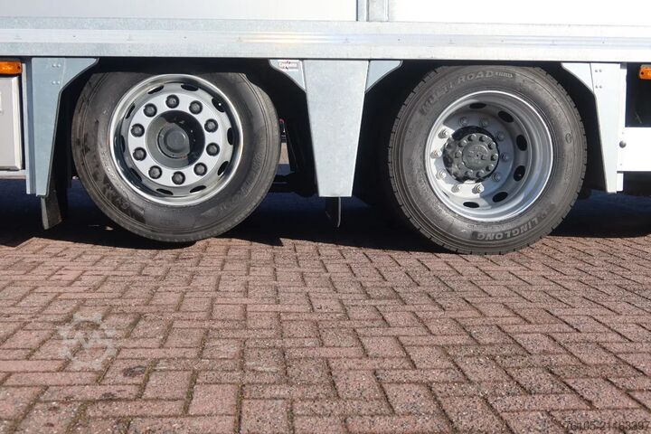 Autotransporter DAF XF 450 6x2 Oprijwagen vloerhoogte 100 cm + 2x  ...