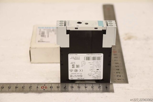Time relay Siemens 3RP1540-1AN31