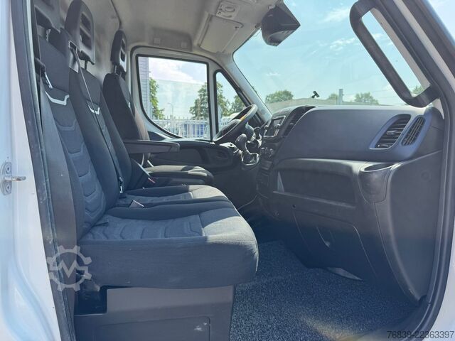 Panel van Iveco Daily 50C18 Hi-matic