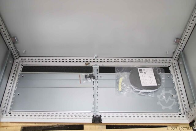 Schaltschrank RITTAL VX