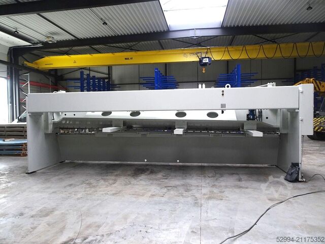 Hydraulische Tafelscheren LVD MVS 6200 x 6,35 mm