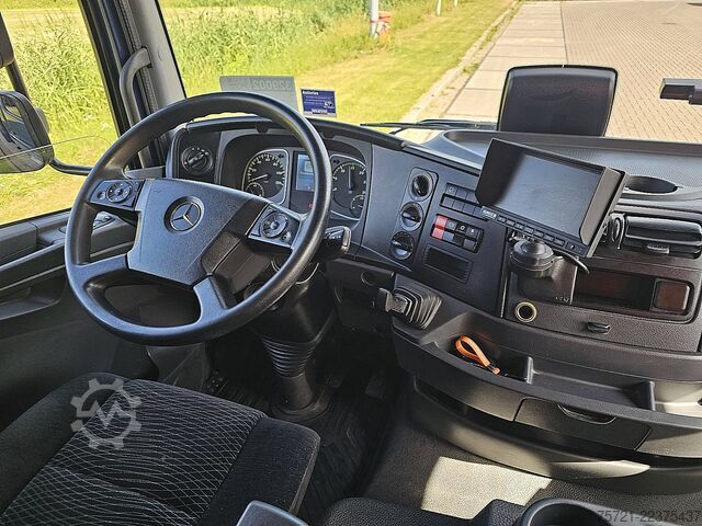 Suitcase MERCEDES-BENZ ATEGO 818
