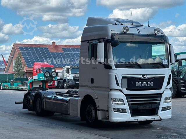 Truck chassis MAN TGX 26.500 6x2 Lenk-/Lift, Fahrgestell