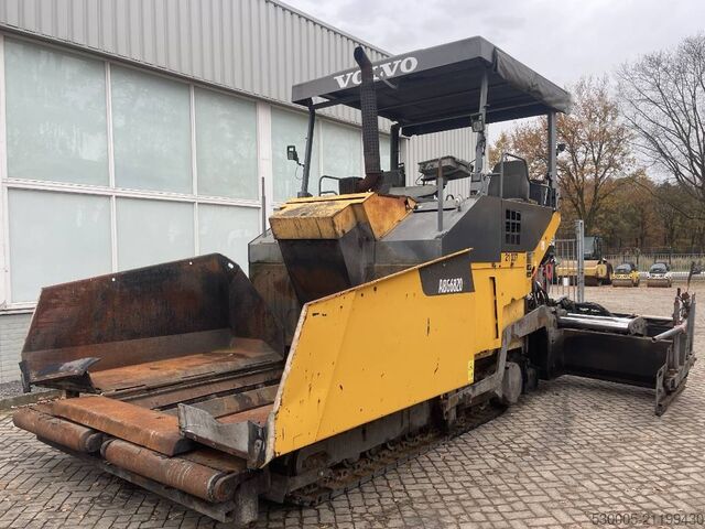 Paver Volvo ABG 6820