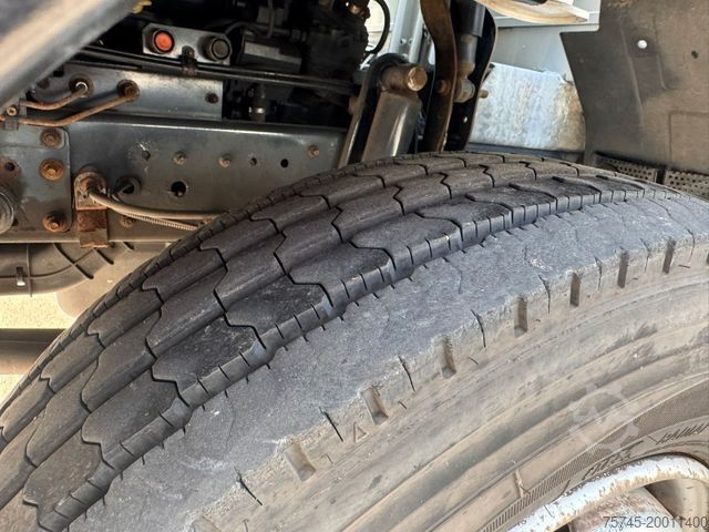 Transporter mit Pritsche & Plane IVECO EURO CARGO 75E18 * * EDSCHA * 2,85 M HOCH