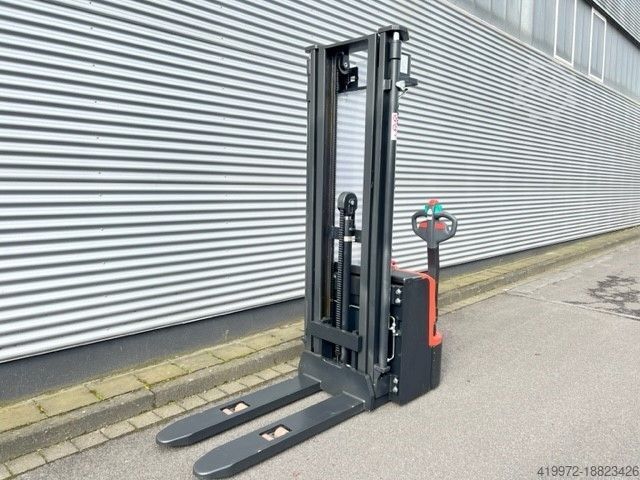 Pedestrian Stacker Noblelift PS 16L TX 5300 FFL