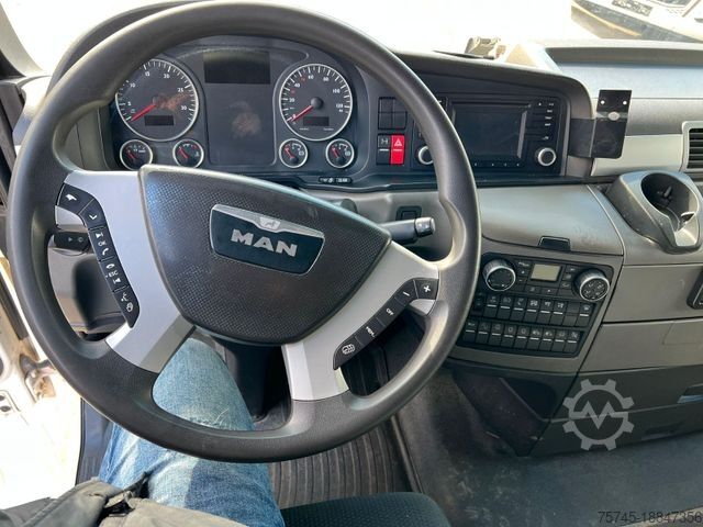 LKW-Fahrgestell MAN TGX 26.440 * RETARDER * LIFTACHSE * VOLLUFTFED.*