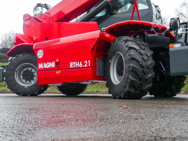 Rotating forklift Magni RTH 6.21