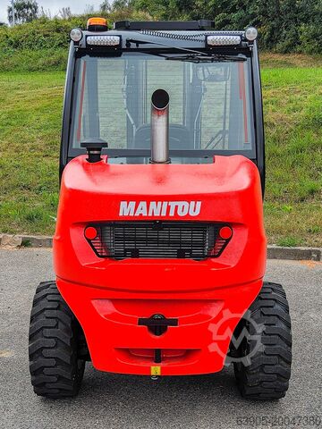 Geländestapler Manitou MC 25-4