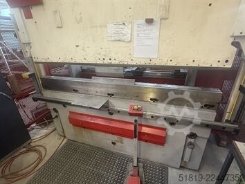 Bending center BEYELER PR 6 1000 KN x 2050 MM
