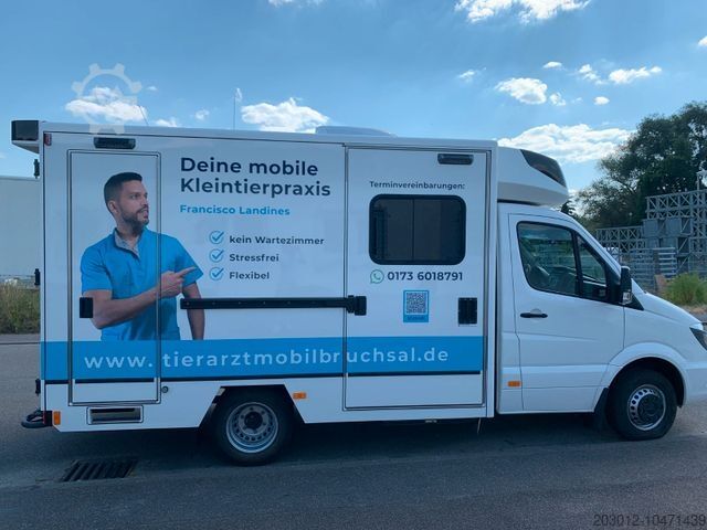 Fire truck MERCEDES-BENZ RTW / Tierrettung / Tierarzt / OP