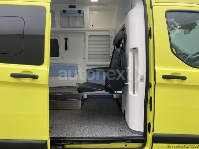 Feuerwehrfahrzeug FORD Transit Custom Automatik *RTW/KTW* Tragestuhl 33