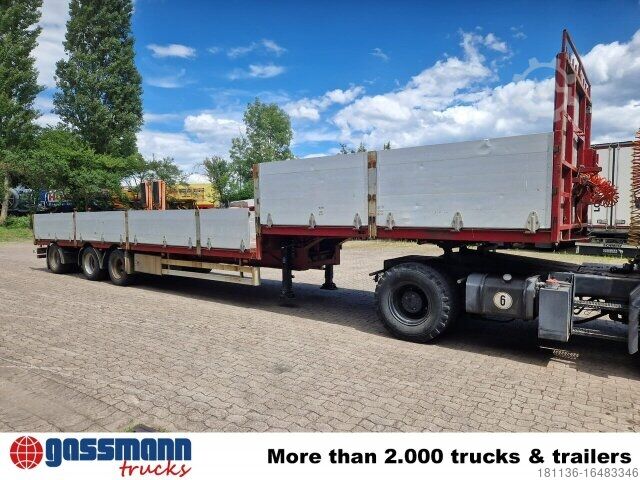 Auflieger mit Pritsche & Plane  MED TRIDEX JTS, Lenkachse