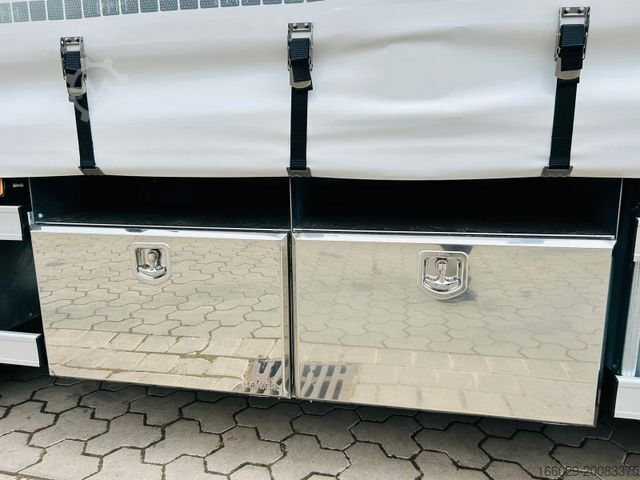 Special purpose truck VOLVO FH 500 Gabelstaplertransporter LBW Dhollandia 9t